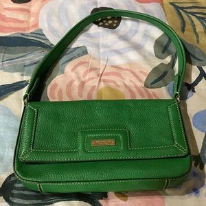 Green Kate Spade shoulder purse.